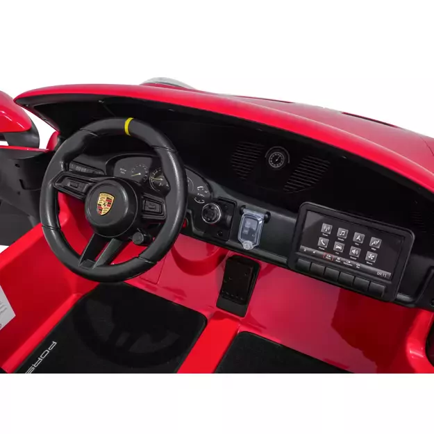 Porsche 911 GT3  Raudonas 18