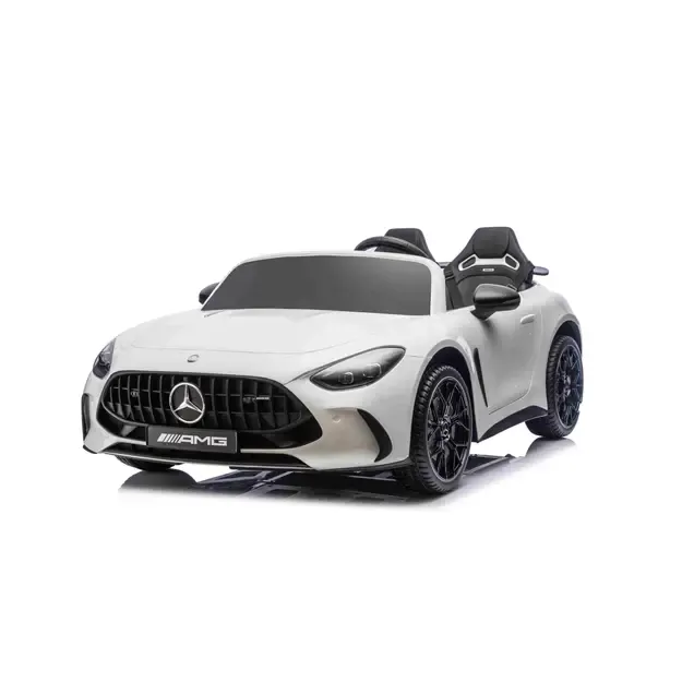 Mercedes Benz GT63 AMG Baltas