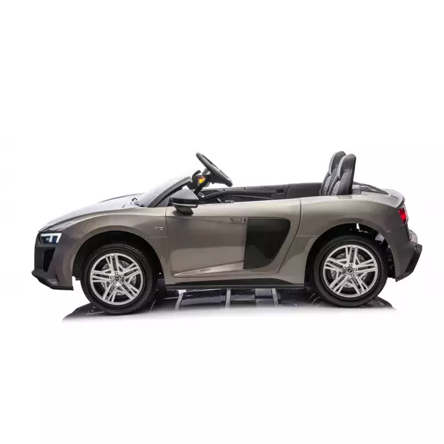 Audi Spyder R8 LIFT STRONG Pilkas