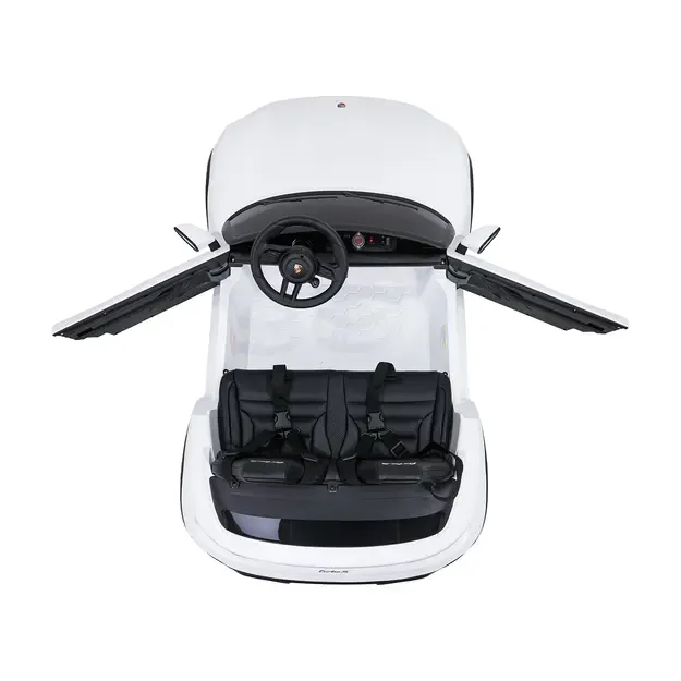 Porsche Taycan Turbo S Baltas 12