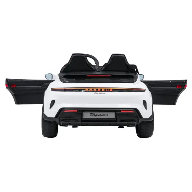 Porsche Taycan Turbo S Baltas 9