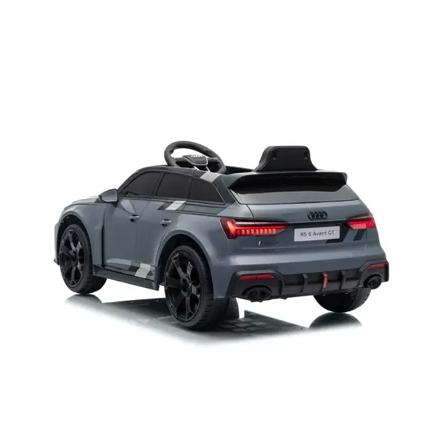 Audi RS6 Avant GT Pilkas 2