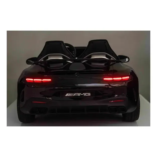 Mercedes Benz GT63 AMG juodas STRONG 19