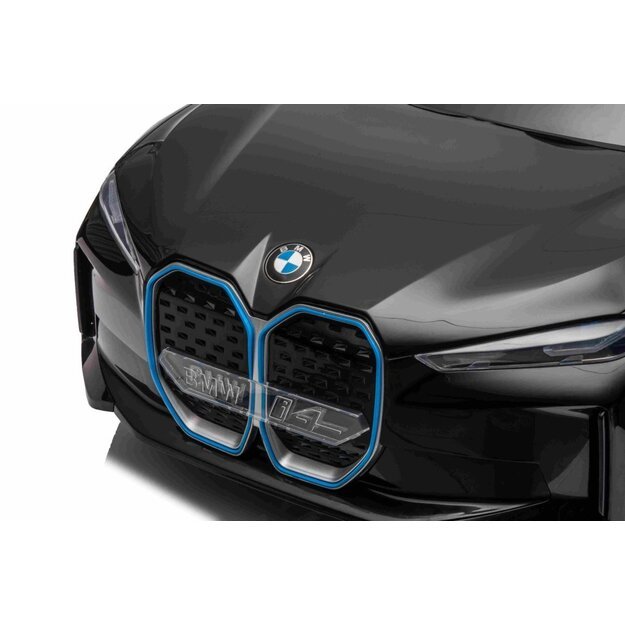 BMW I4 Juoda dažyta 4×4